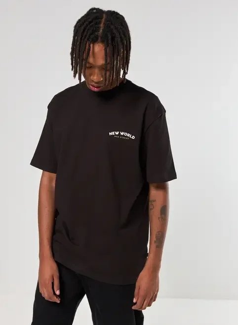 camiseta comfort preta new world camiseta comfort preta new world