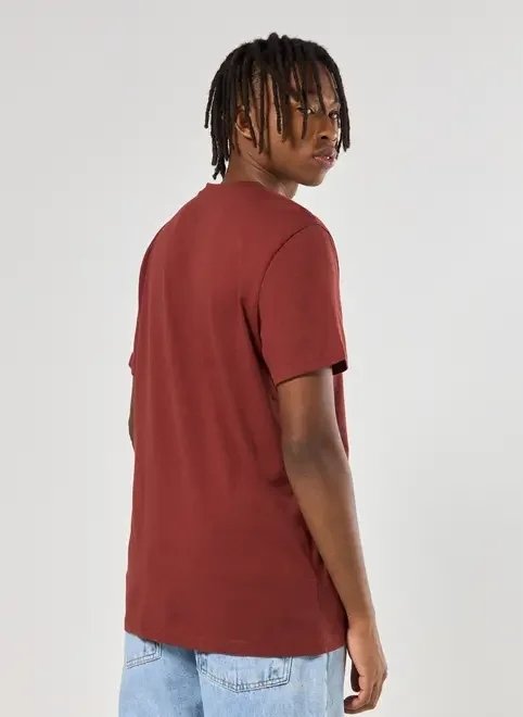 camiseta regular bordô montanhas camiseta regular bordô montanhas