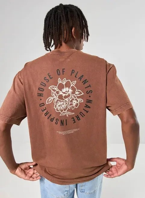 camiseta box marrom estonada plants camiseta box marrom estonada plants