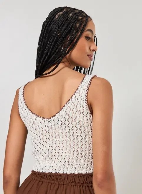 cropped tricô ponto aberto off-white cropped tricô ponto aberto off-white