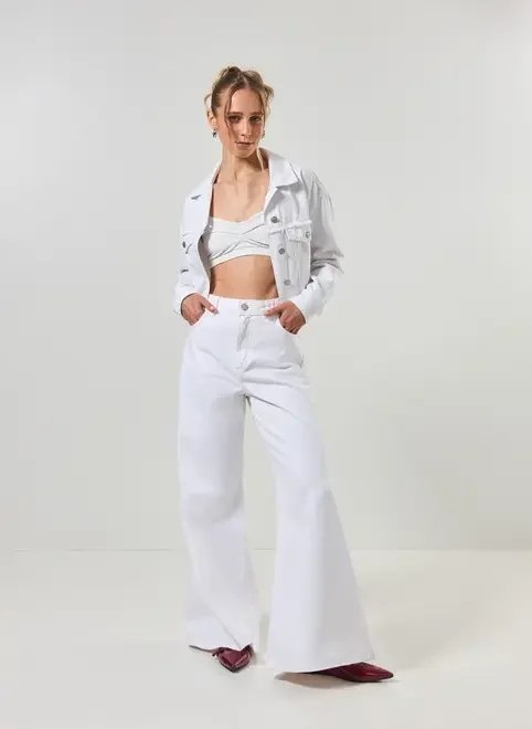 calça pantalona sarja off-white calça pantalona sarja off-white