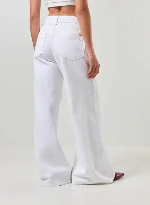 calça pantalona sarja off-white calça pantalona sarja off-white