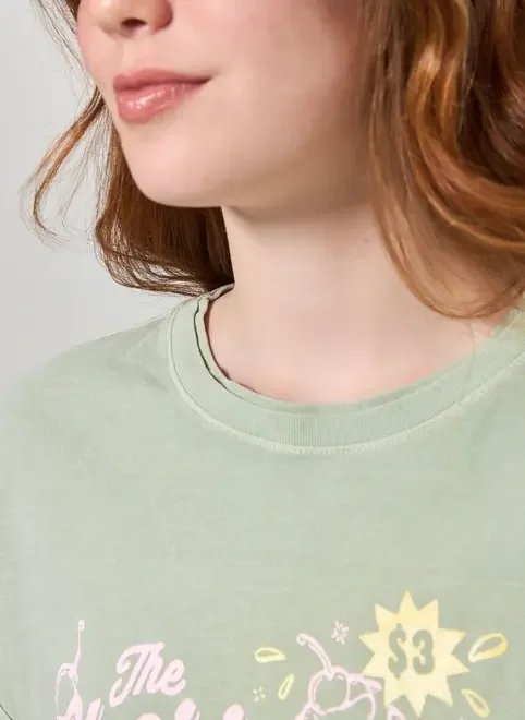 camiseta cropped verde ice cream camiseta cropped verde ice cream