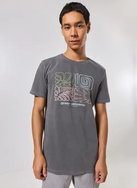 camiseta regular preta estonada nature camiseta regular preta estonada nature