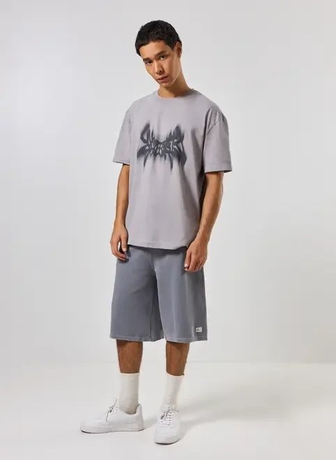 camiseta box cropped em malhão cinza camiseta box cropped em malhão cinza