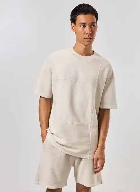 camiseta oversized texturizada costuras camiseta oversized texturizada costuras