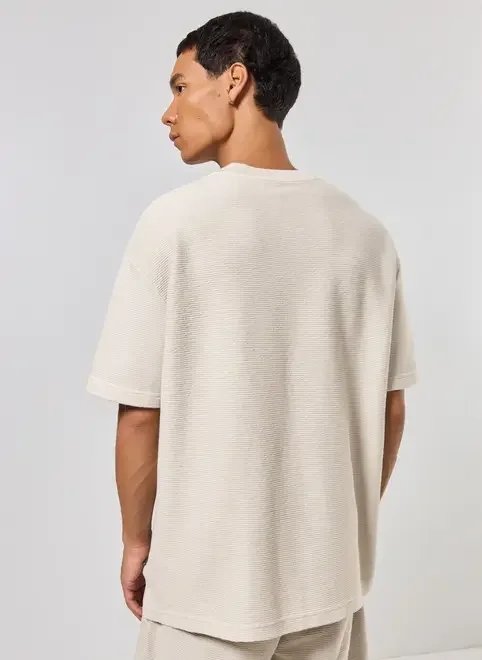 camiseta oversized texturizada costuras camiseta oversized texturizada costuras