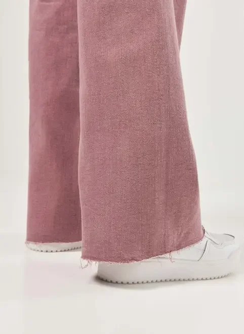 calça sarja wide leg com elastano calça sarja wide leg com elastano