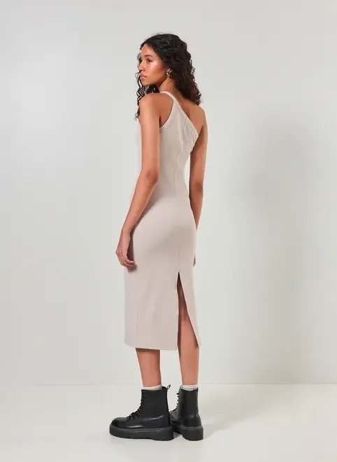 vestido midi areia ombro único vestido midi areia ombro único