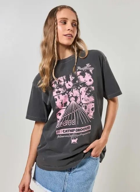 camiseta oversized estonada gatinhos camiseta oversized estonada gatinhos