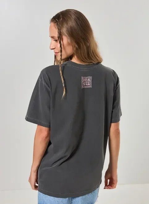 camiseta oversized estonada gatinhos camiseta oversized estonada gatinhos