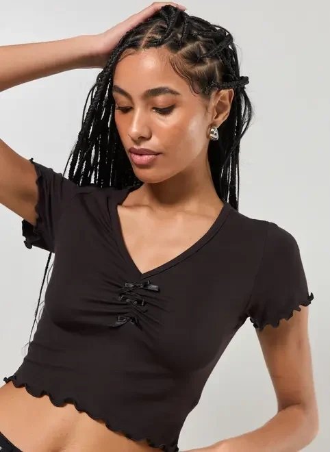 cropped com franzido e lacinho cropped com franzido e lacinho