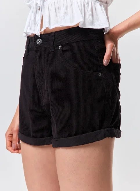 short mom em veludo cotelê short mom em veludo cotelê