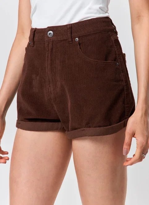short mom em veludo cotelê short mom em veludo cotelê