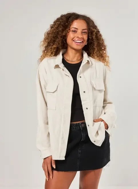 jaqueta em veludo cotelê jaqueta em veludo cotelê