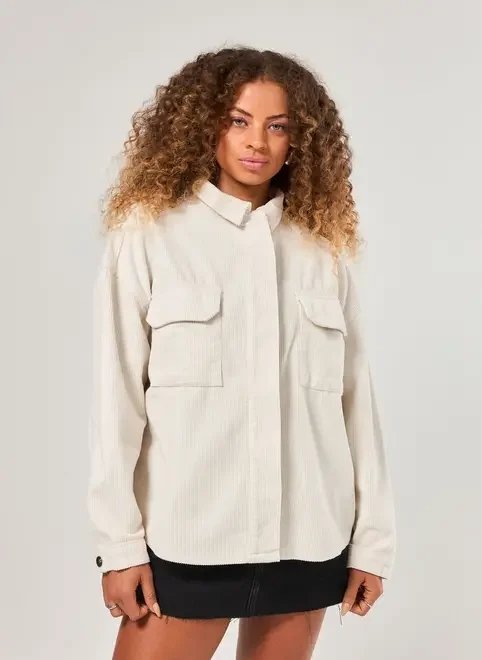 jaqueta em veludo cotelê jaqueta em veludo cotelê