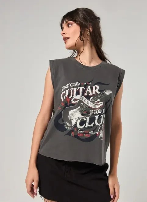 camiseta sleevless preta estonada guitar club camiseta sleevless preta estonada guitar club
