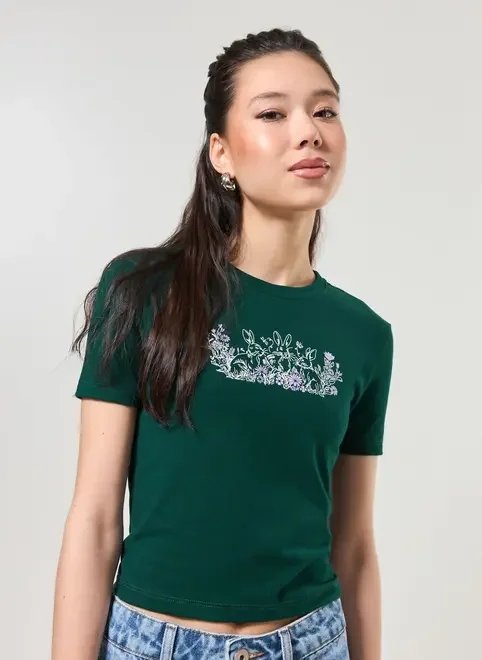 mini tee verde coelhinhos mini tee verde coelhinhos