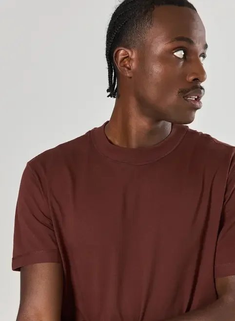 camiseta comfort costuras avessas camiseta comfort costuras avessas