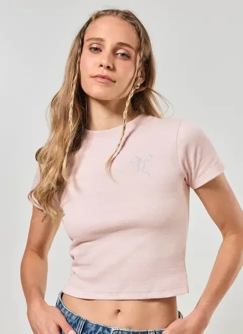 blusa rosê lacinho bordado blusa rosê lacinho bordado