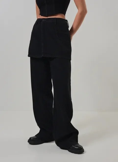 calça jeans wide leg com saia removível calça jeans wide leg com saia removível