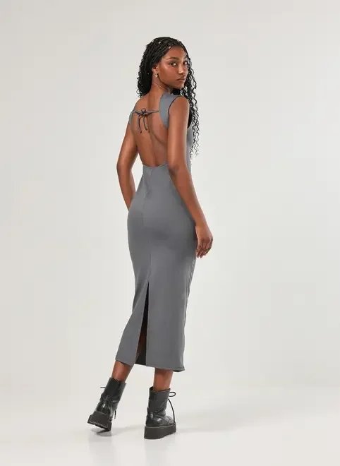 vestido em poliamida costas abertas vestido em poliamida costas abertas