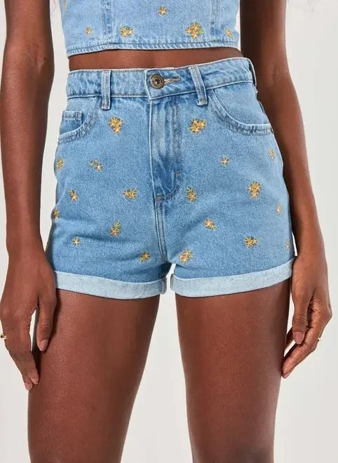short mom jeans cintura alta florzinhas short mom jeans cintura alta florzinhas