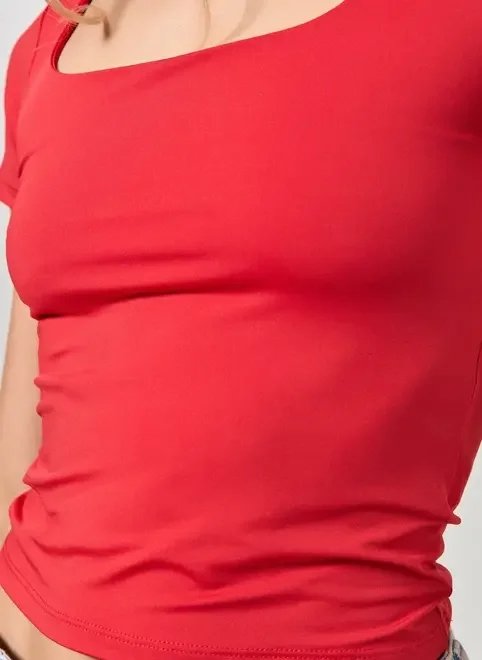 blusa poliamida decote quadrado blusa poliamida decote quadrado