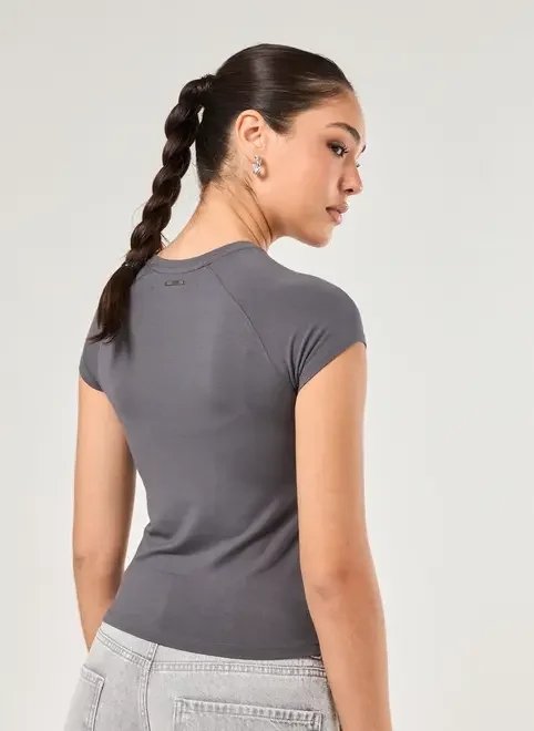 blusa manga curta justa raglan blusa manga curta justa raglan