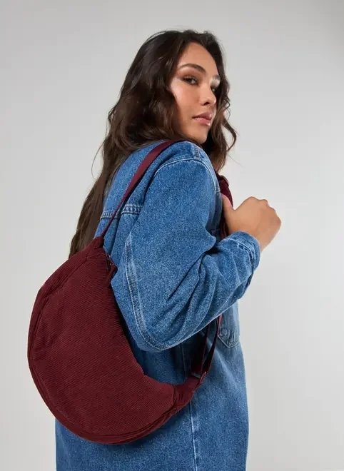 bolsa pochete em cotelê vinho bolsa pochete em cotelê vinho