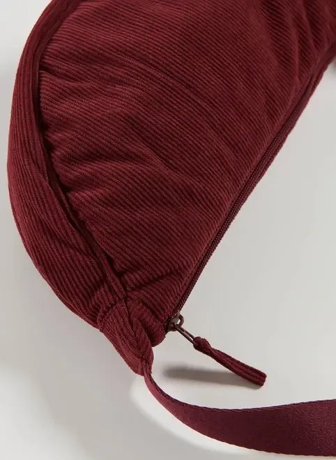 bolsa pochete em cotelê vinho bolsa pochete em cotelê vinho