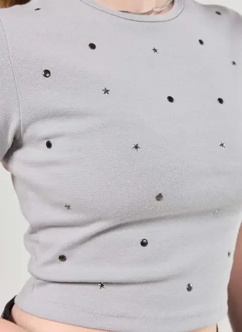 mini tee cinza com tachinhas mini tee cinza com tachinhas
