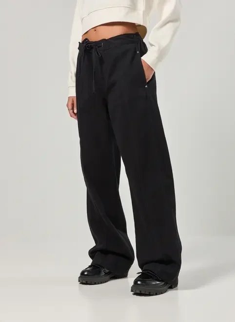 calça sarja wide leg amarração calça sarja wide leg amarração