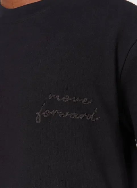 camiseta comfort preta atoalhada bordado camiseta comfort preta atoalhada bordado