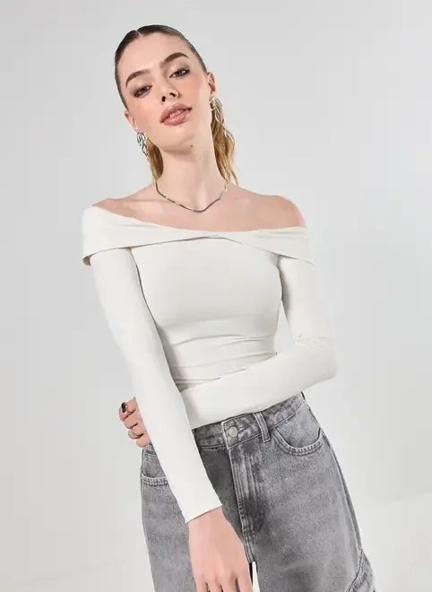 blusa poliamida ombro a ombro blusa poliamida ombro a ombro