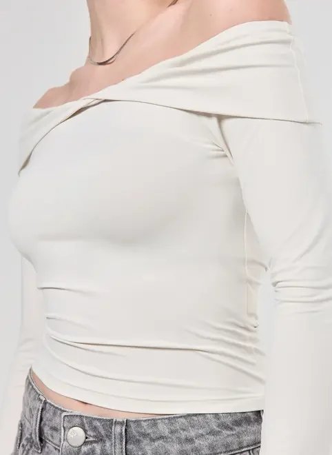 blusa poliamida ombro a ombro blusa poliamida ombro a ombro