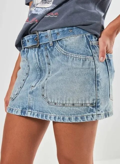 saia jeans de cintura baixa com cinto saia jeans de cintura baixa com cinto