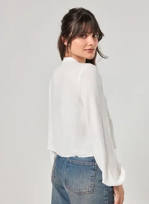 bata off-white manga longa amarração bata off-white manga longa amarração