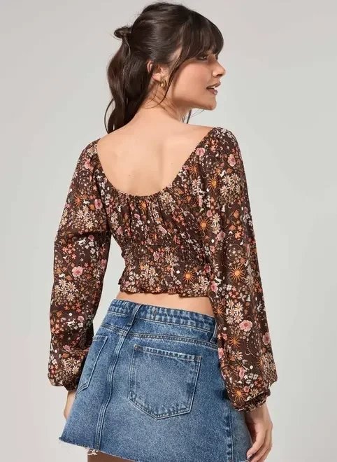 cropped manga longa estampa mística cropped manga longa estampa mística