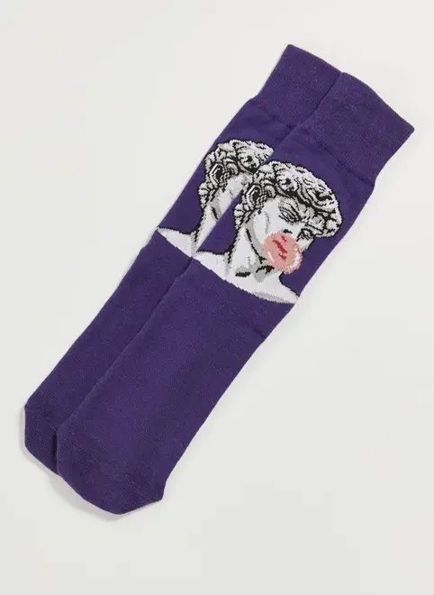 meia roxa estátua meia roxa estátua