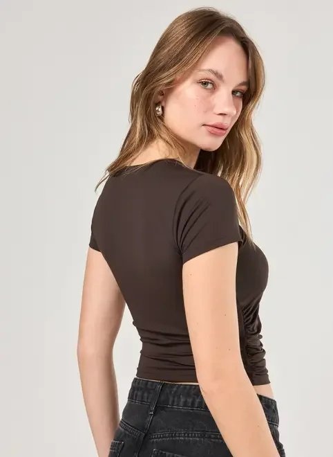 blusa manga curta poliamida franzido blusa manga curta poliamida franzido