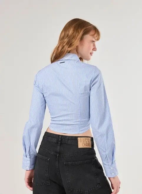 camisa acinturada azul listrada camisa acinturada azul listrada