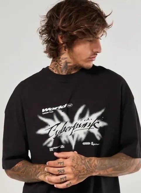 camiseta preta oversized cyberpunk camiseta preta oversized cyberpunk