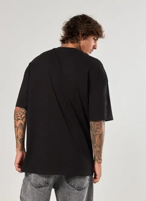 camiseta preta oversized cyberpunk camiseta preta oversized cyberpunk