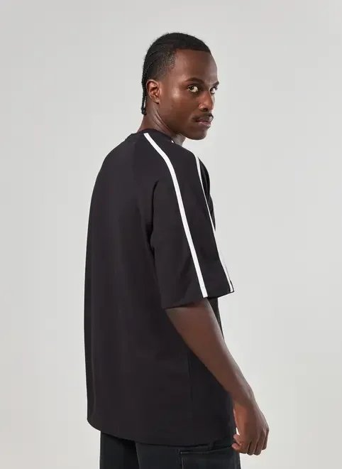 camiseta oversized preta midnight camiseta oversized preta midnight