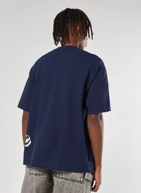 camiseta marinho box estampa lateral camiseta marinho box estampa lateral