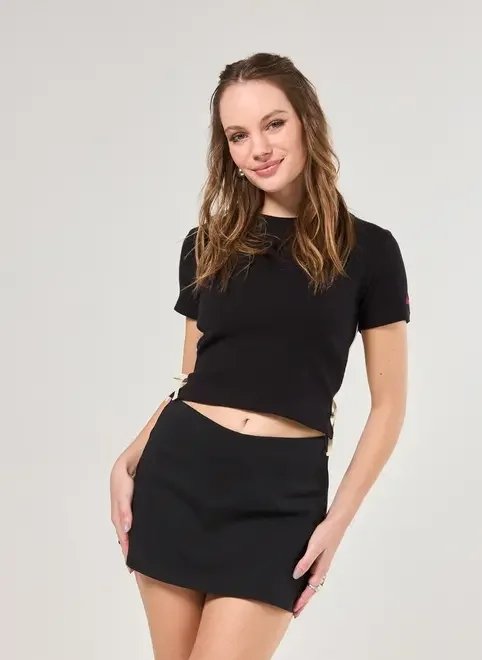 blusa preta canelada lucky girl blusa preta canelada lucky girl