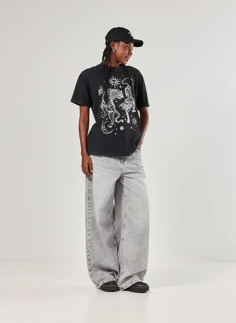 camiseta oversized marmorizada tigres camiseta oversized marmorizada tigres