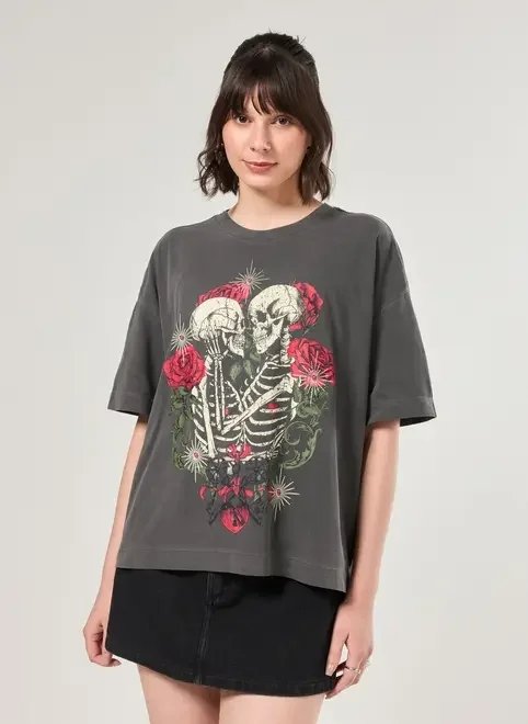 camiseta preta estonada caveira camiseta preta estonada caveira