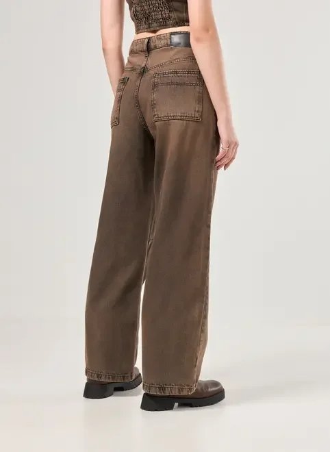 calça wide leg em jeans marrom calça wide leg em jeans marrom